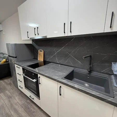 Danny Apartment 2 - Top Location - Frontex Welcome